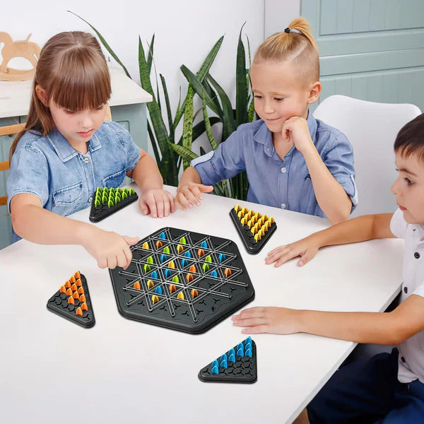 Triggle™ - Le Stratège de Famille Parfait