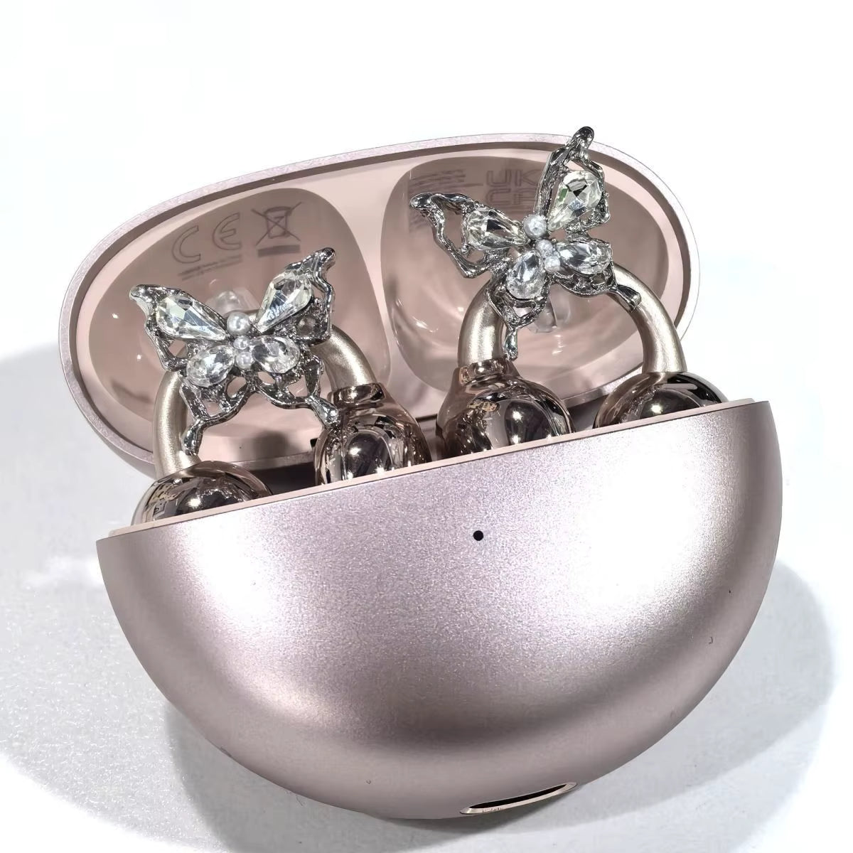 FreeClip™:  Les Boucles d'Oreilles qui Chantent